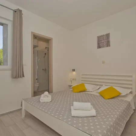 Apartment Zastupac 8761f Brusje